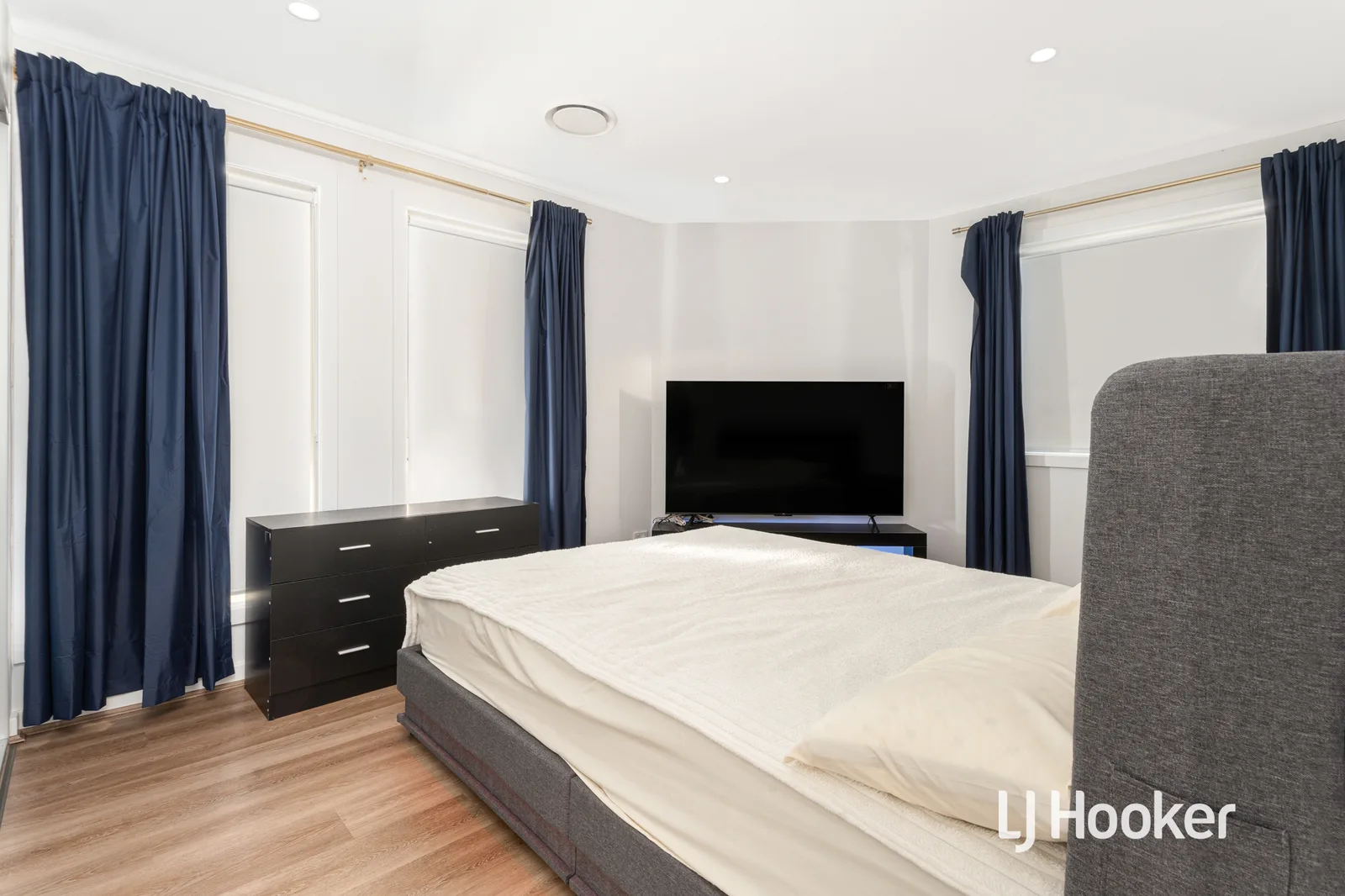 Photo 11 — 4 bedroom townhouse at 44 Ketley Circuit, Marsden Park NSW 2765