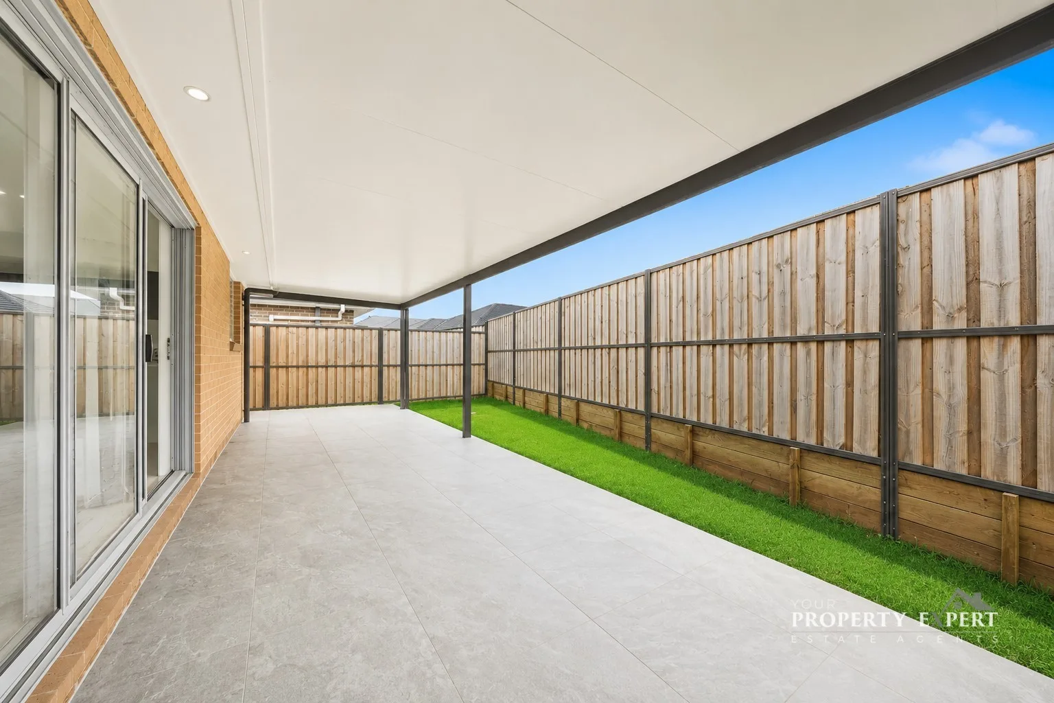 Photo 12 — house at 41 Pepperberry Parade ( Melonba), Marsden Park NSW 2765