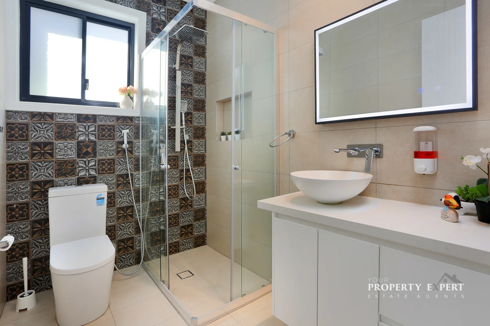 Photo 8 — house at 32 Devine Street (Melonba), Marsden Park NSW 2765